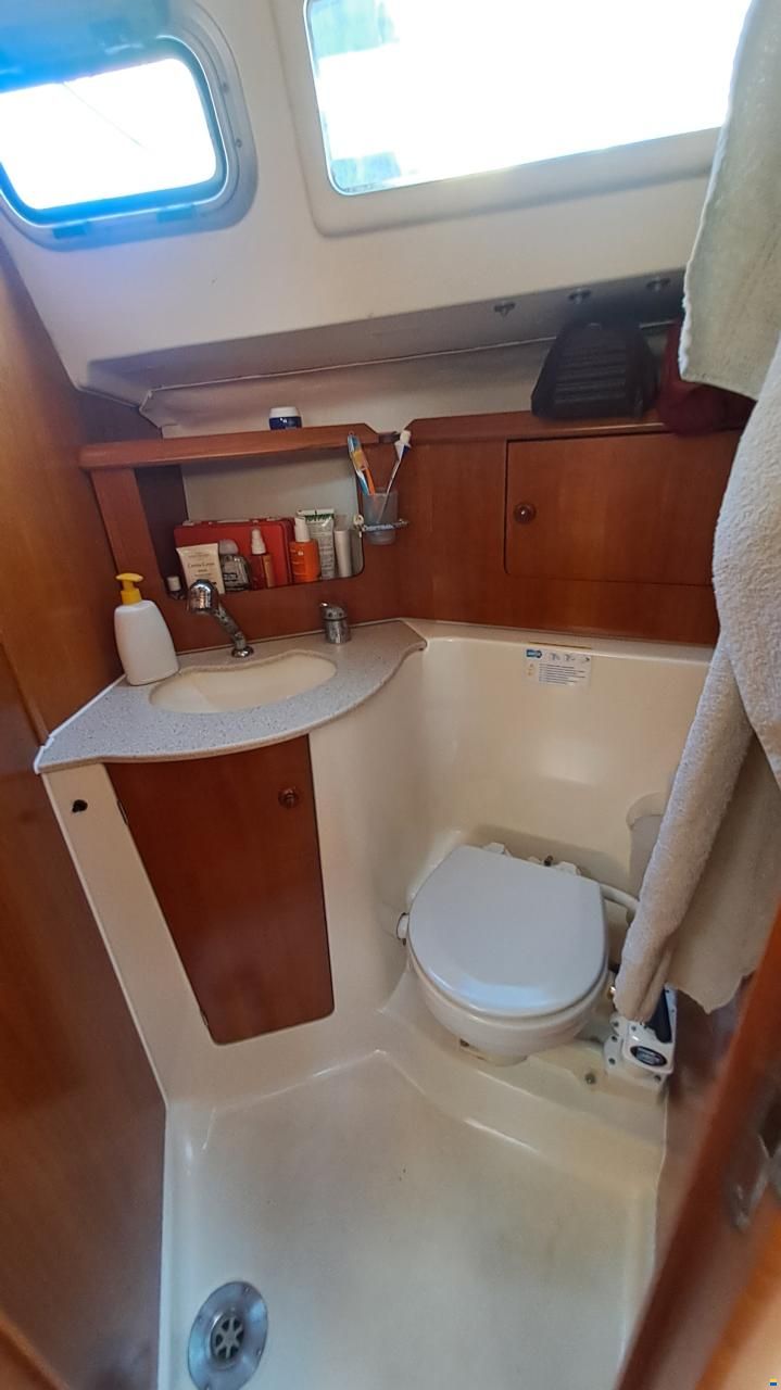 Jeanneau Sun Odyssey 32 Legend