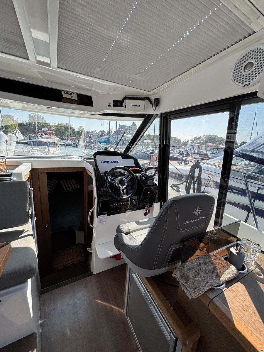 Jeanneau Merry Fisher 895 Offshore
