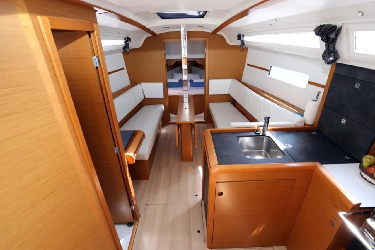 Jeanneau SO 349