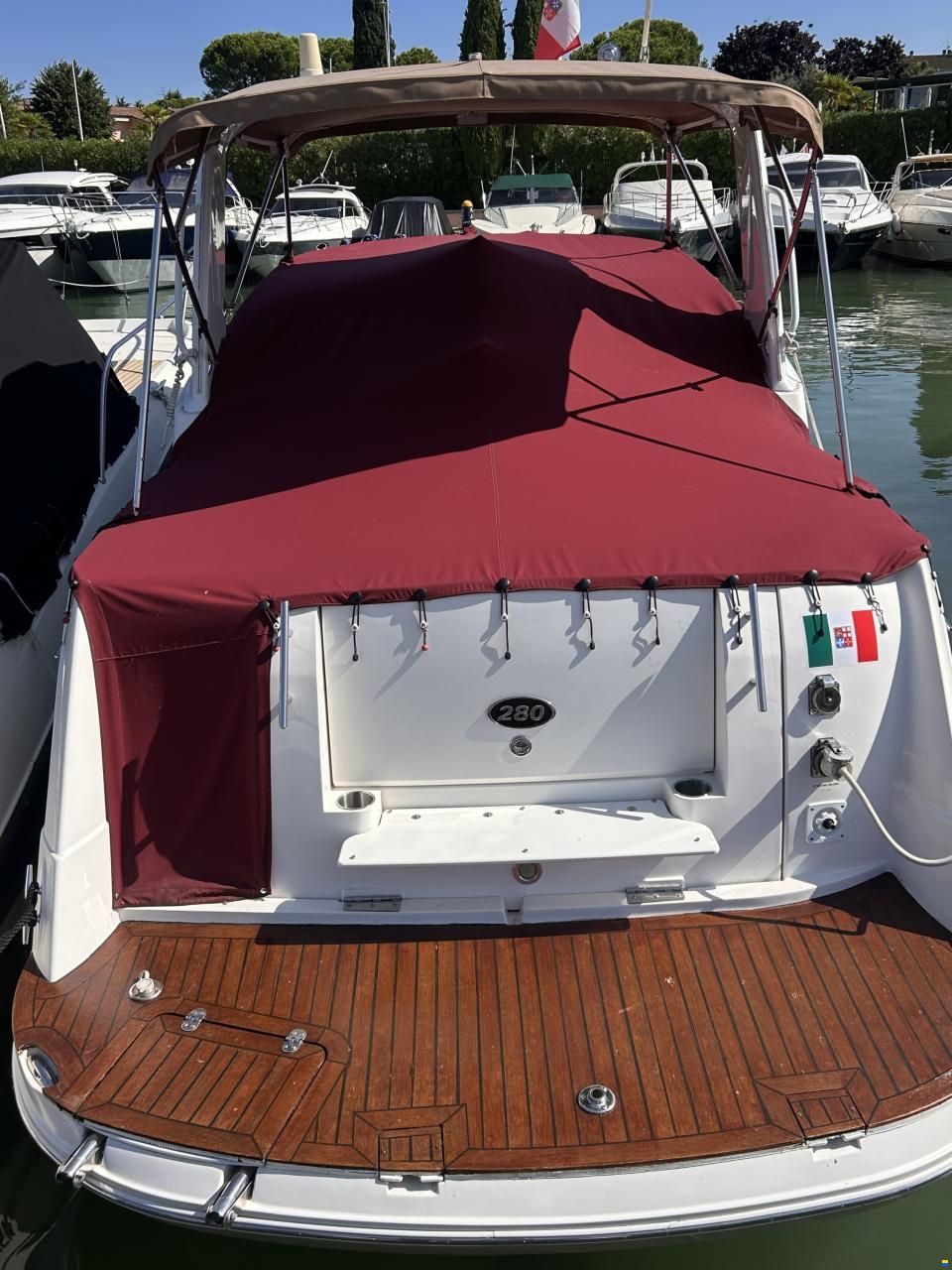 Rinker 280
