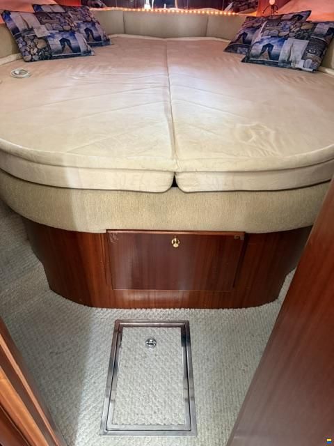 Galeon 380-FLY