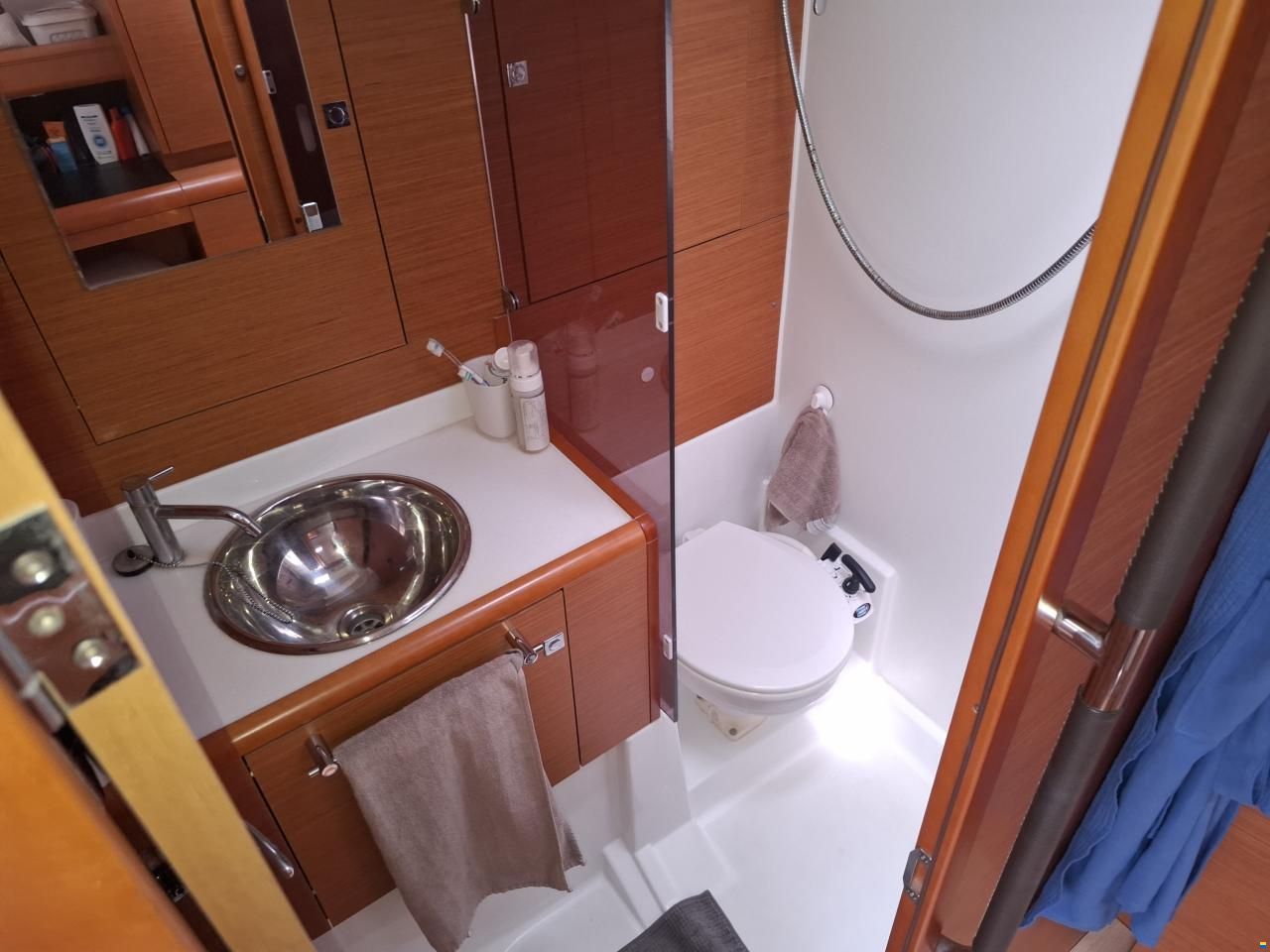 Jeanneau sun odyssey 449