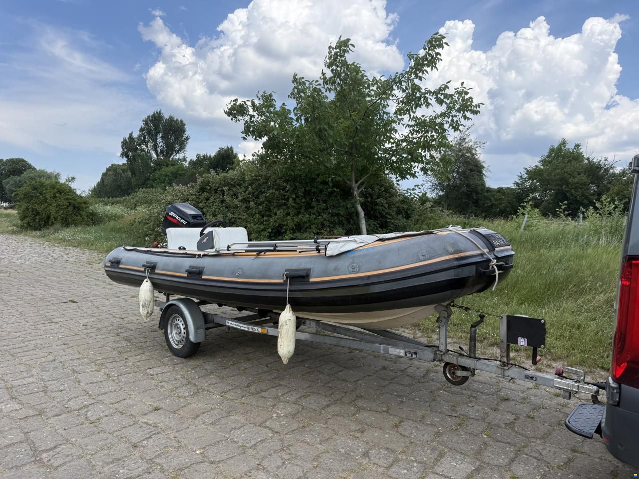 AB Marine Schlauchboot mit Festrumpf