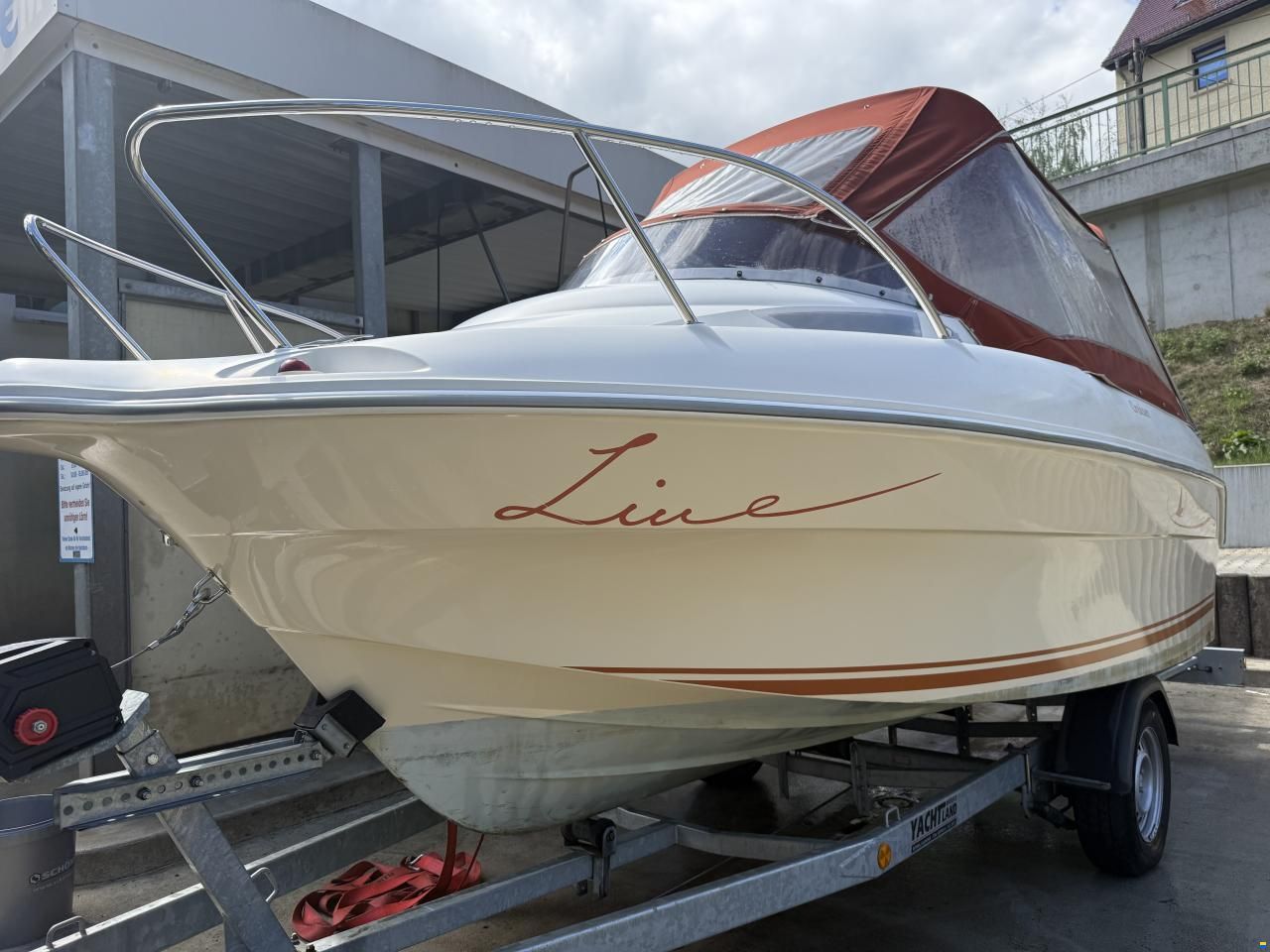 AB Marine Schlauchboot mit Festrumpf