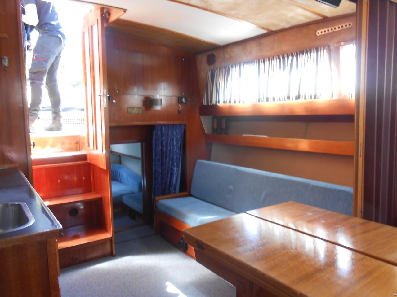 Coronet 31 Seafarer