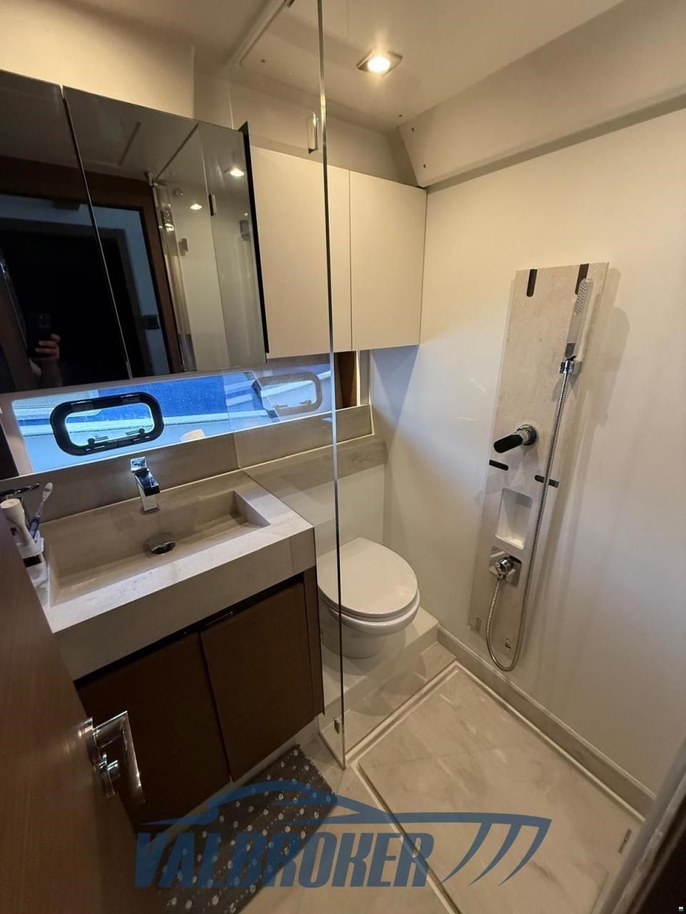 Prestige 520