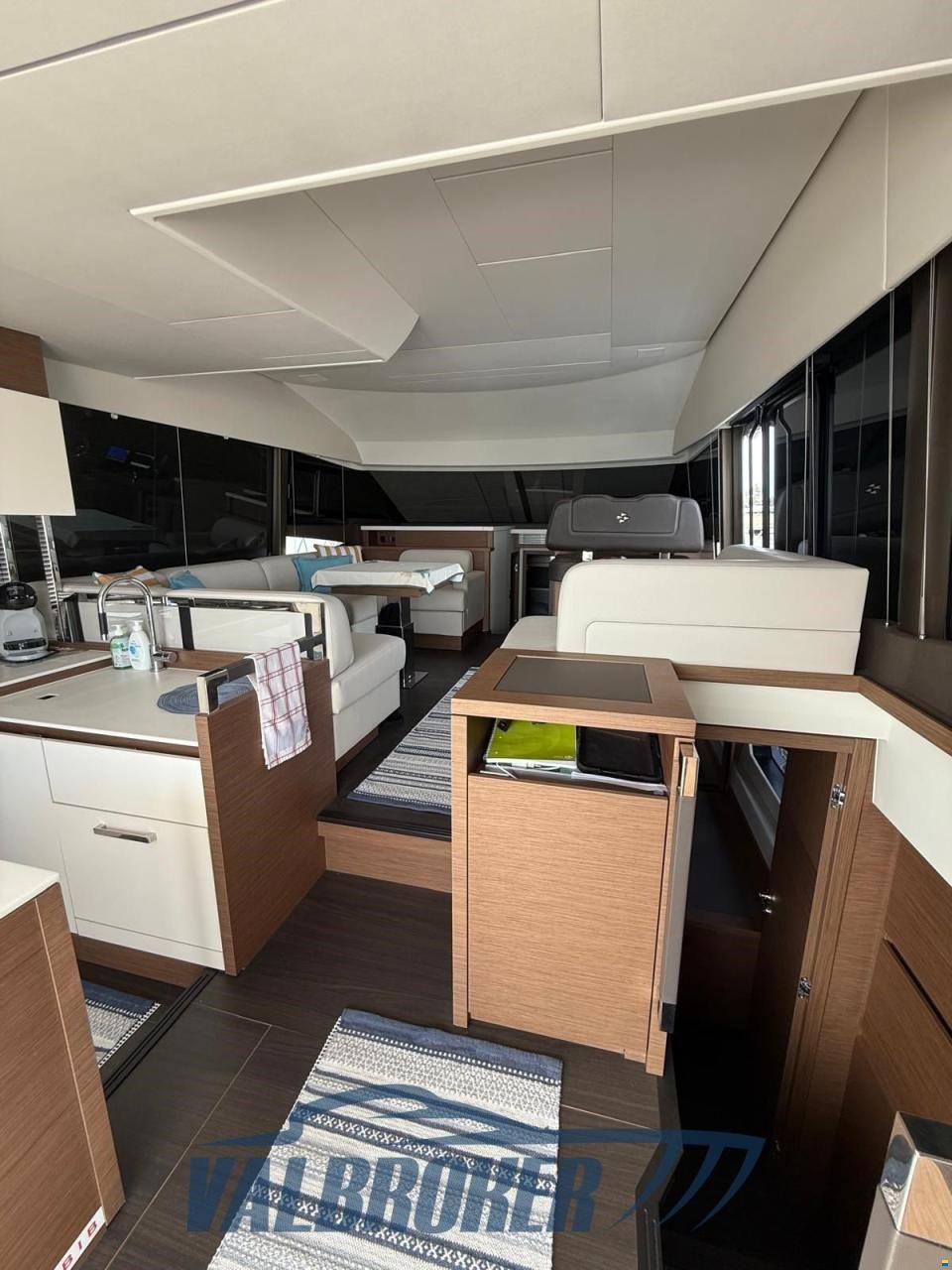 Prestige 520