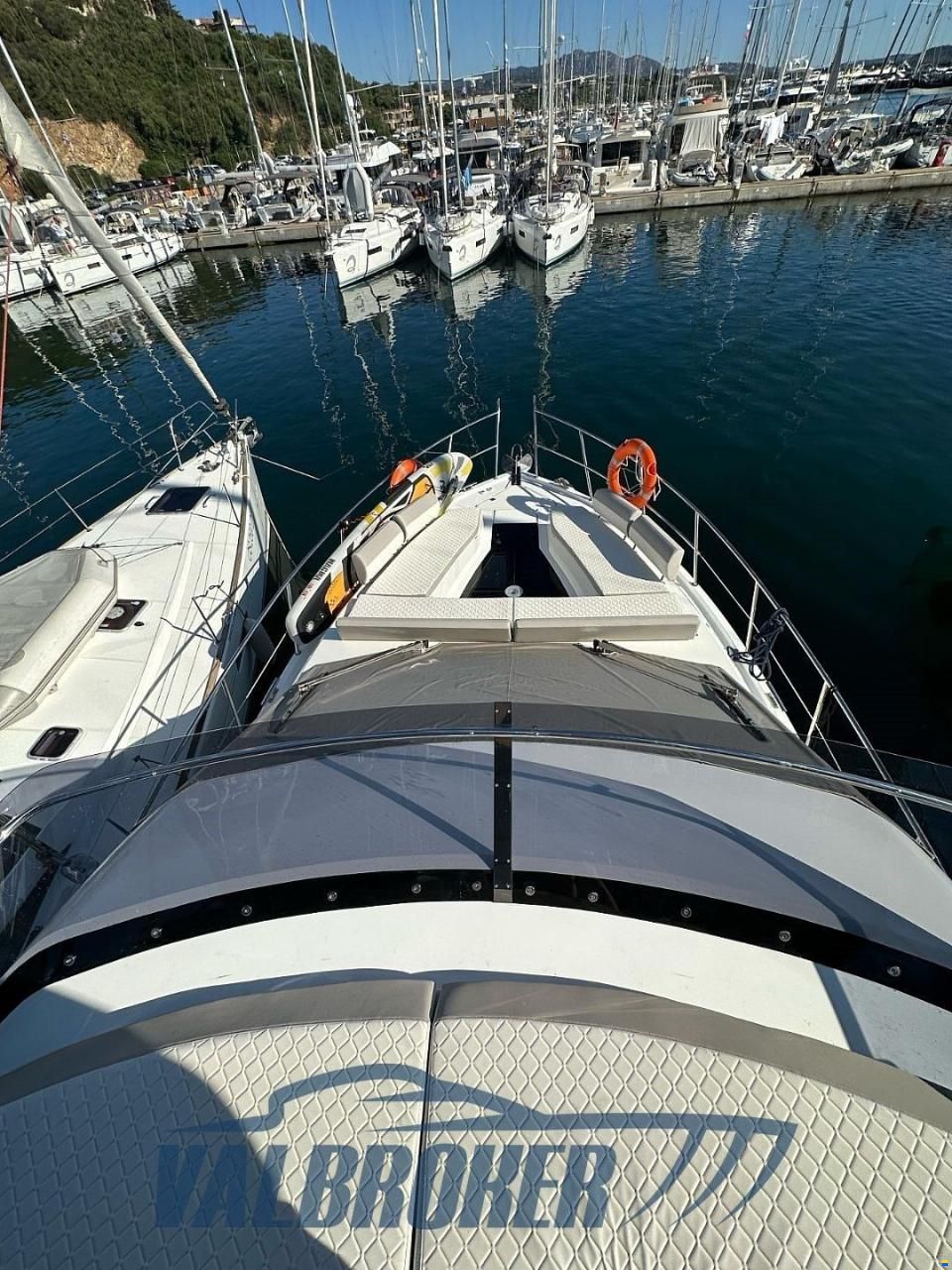 Galeon 460 fly