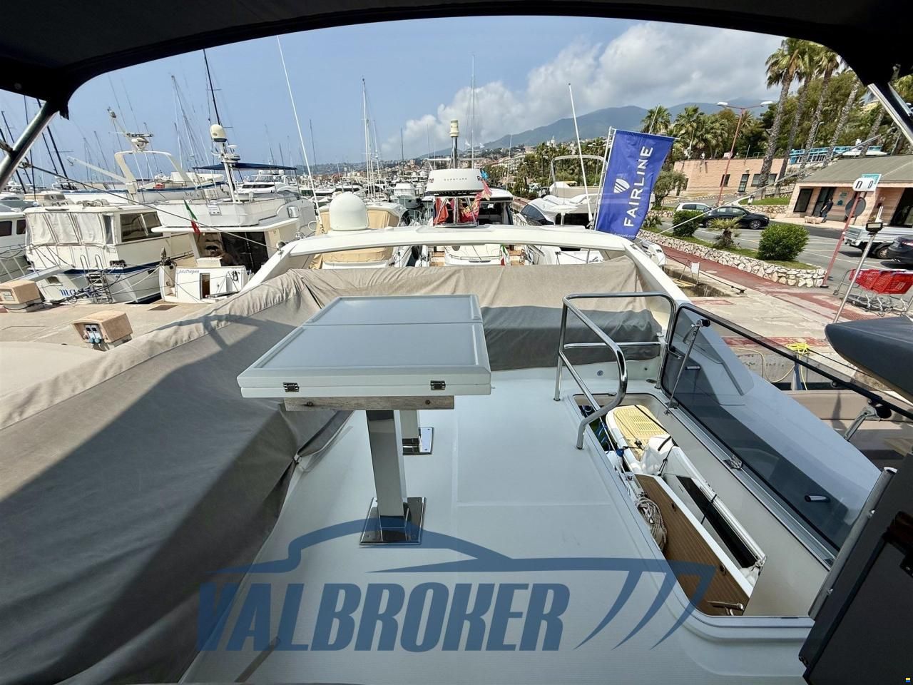 Galeon 460 fly