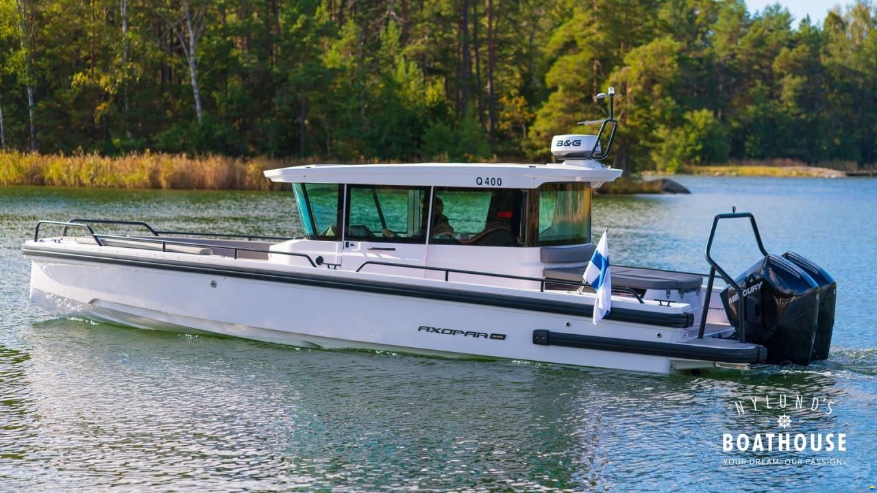 Axopar 28 Cabin