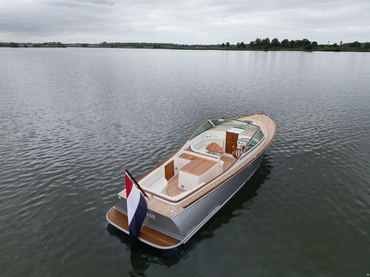 Long Island 33 Runabout