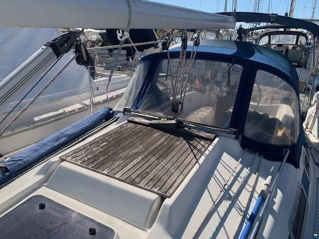 Bavaria 320