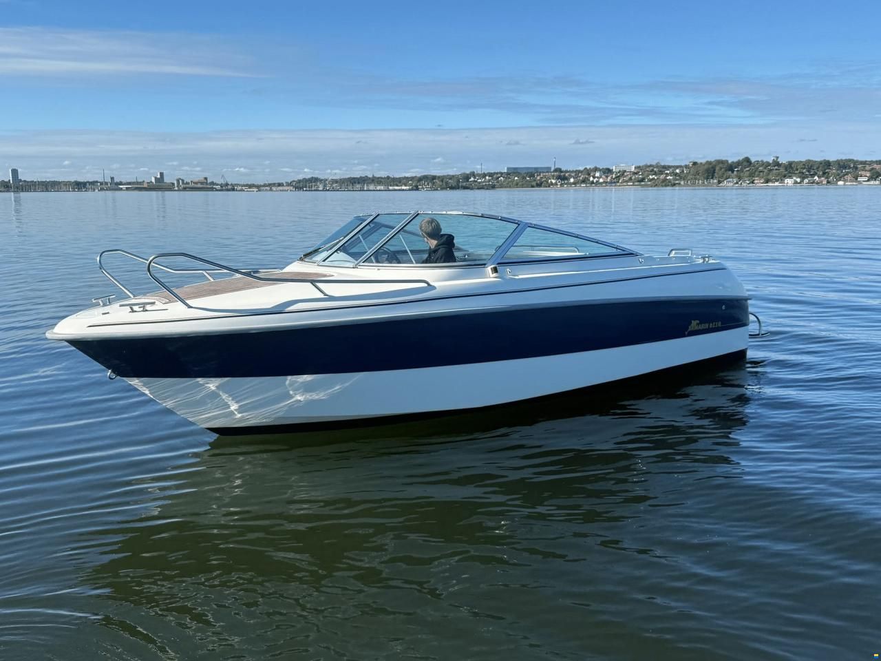 Yamarin 6110DC