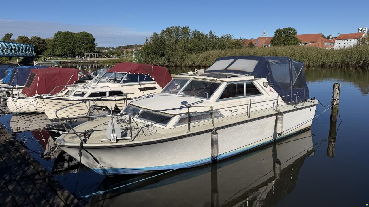 Coronet 26 Family