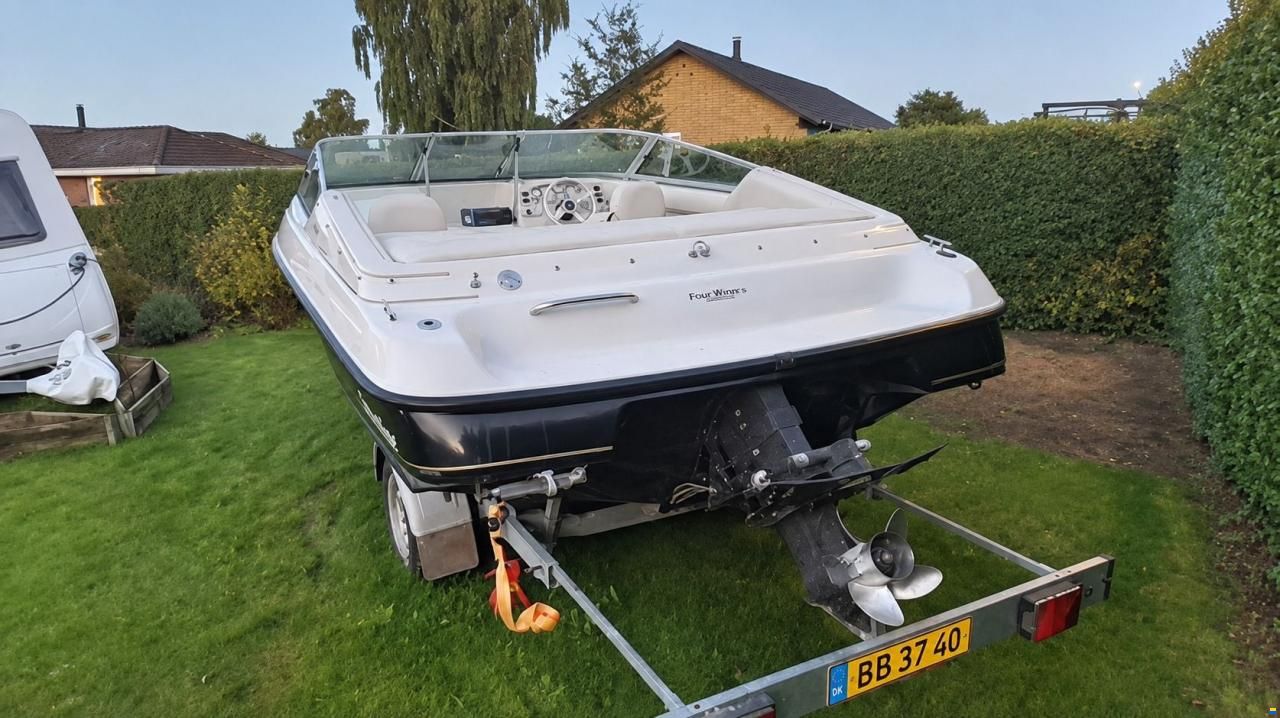 Crownline Crownline