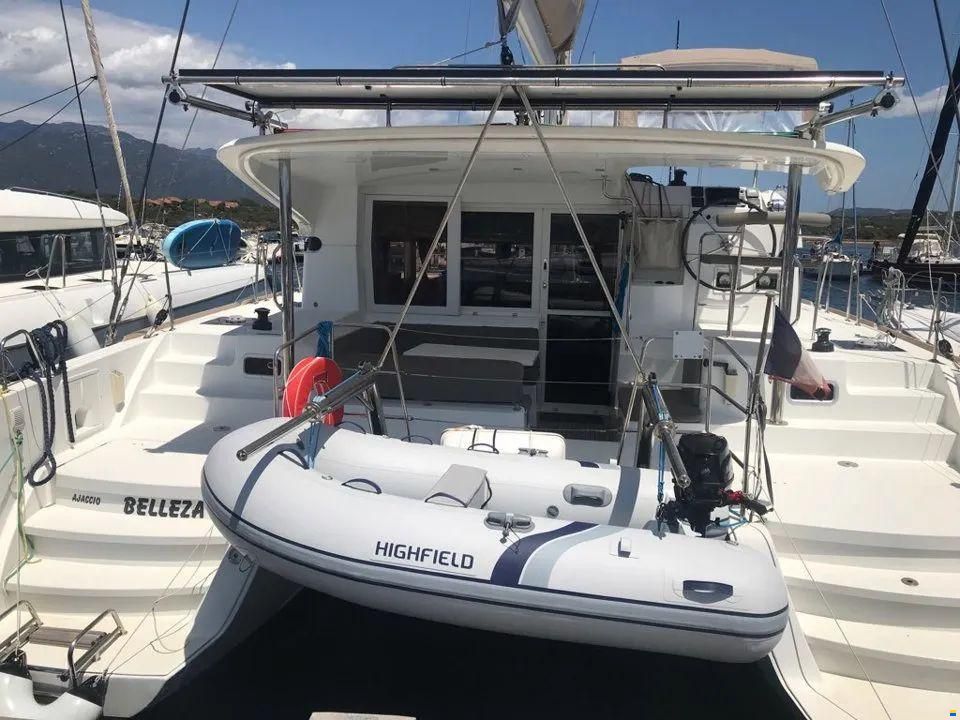 Lagoon 39