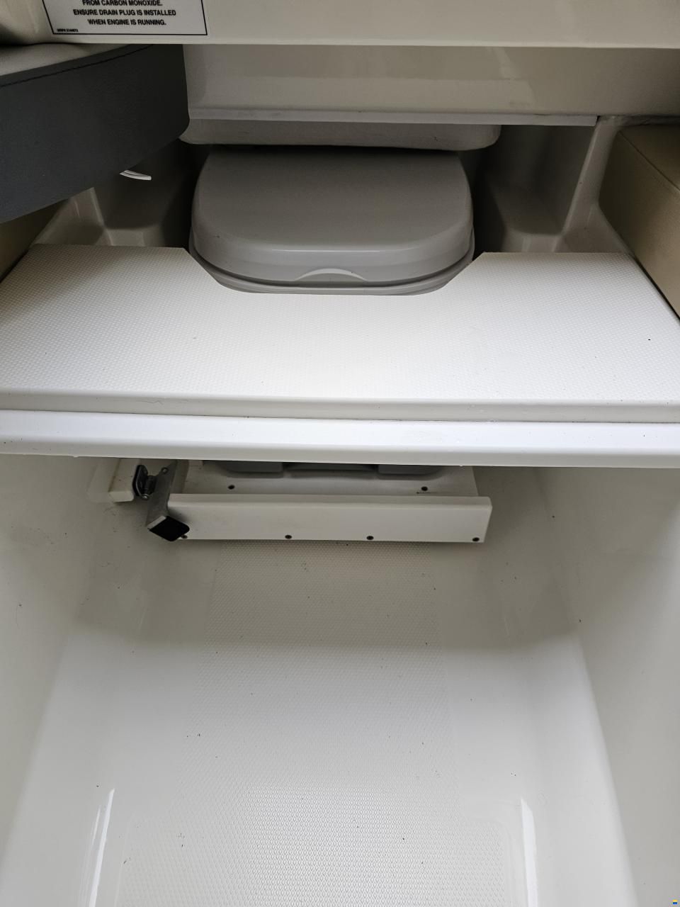 Sea Ray Sun Sport 230 OB