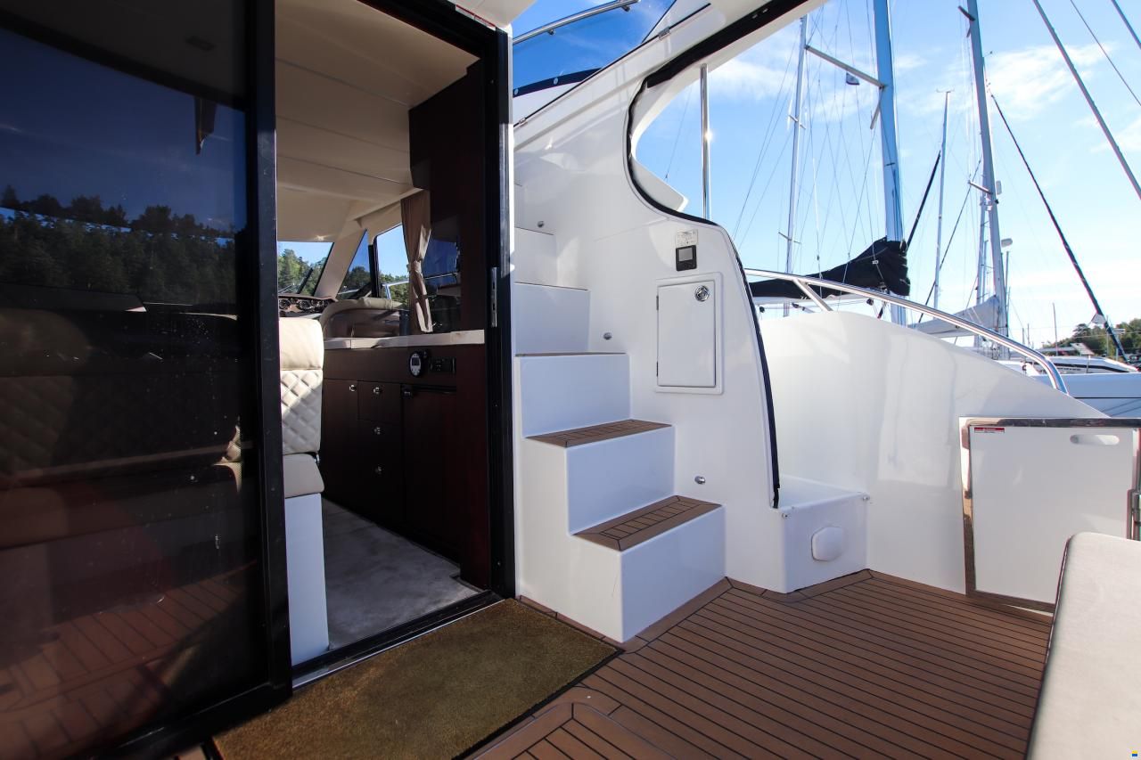Galeon 360 Fly