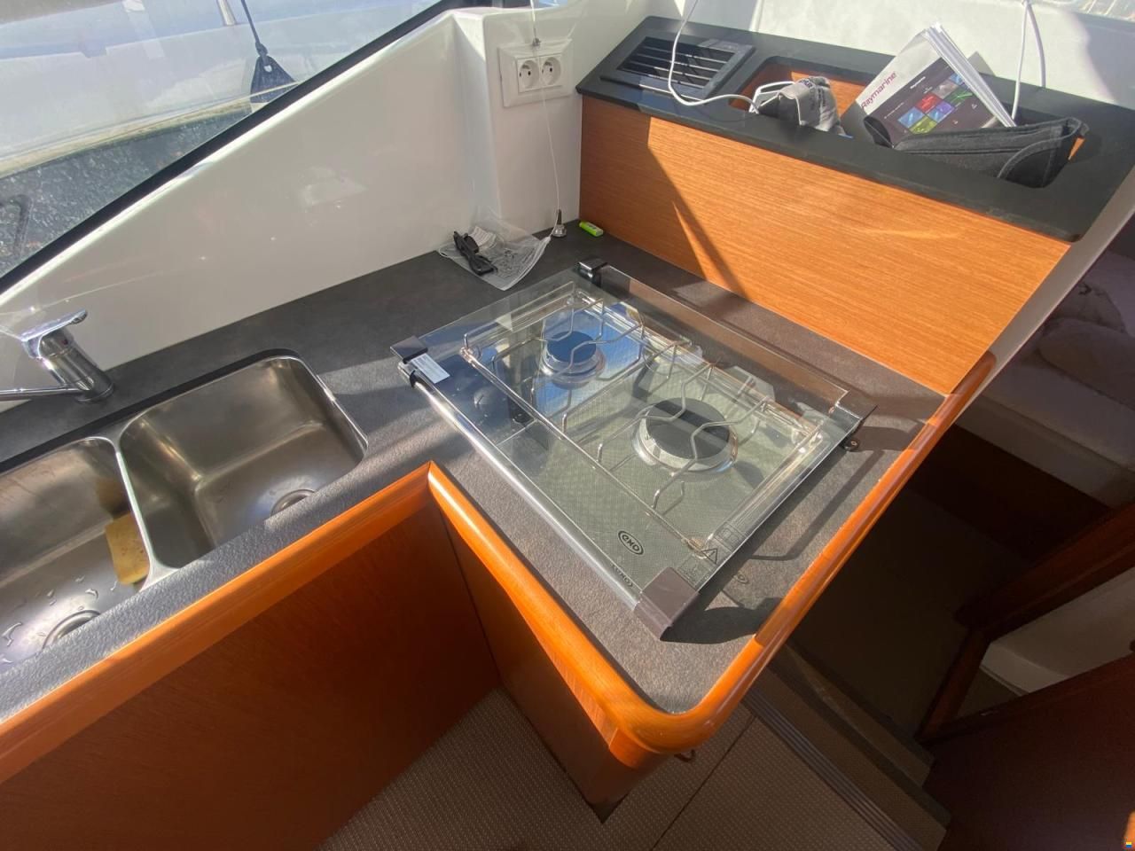 Beneteau Swift Trawler 30
