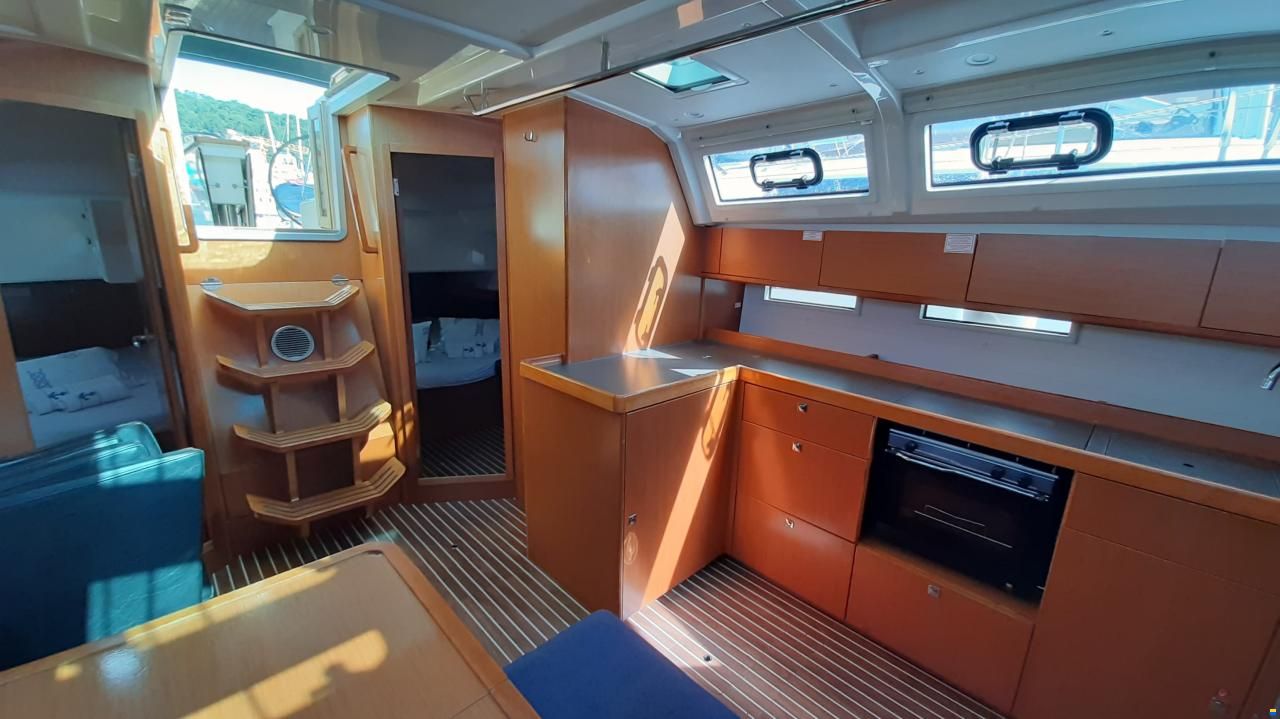 Bavaria CRUISER 46