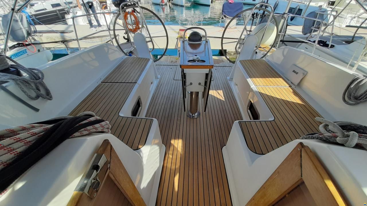 Bavaria CRUISER 46