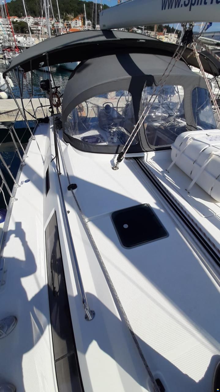 Bavaria CRUISER 46