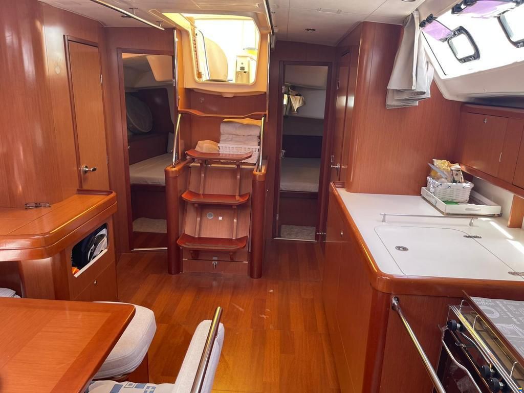 Beneteau Oceanis 46