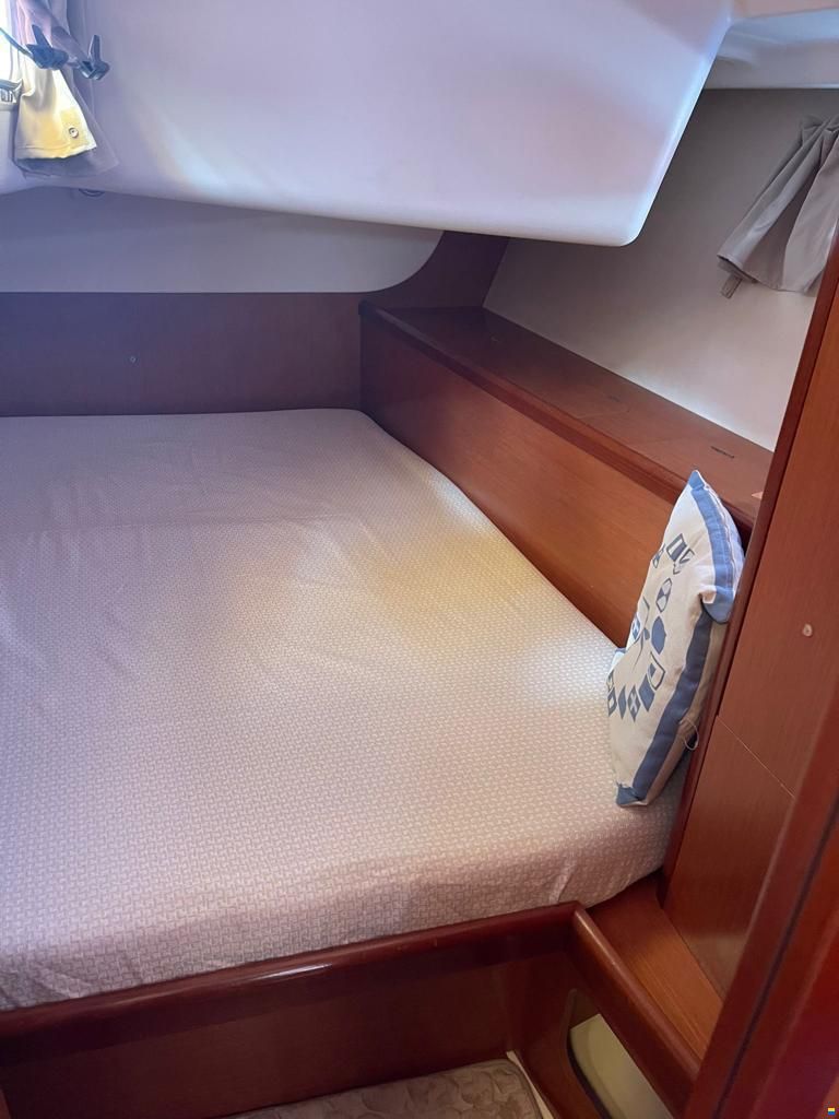 Beneteau Oceanis 46