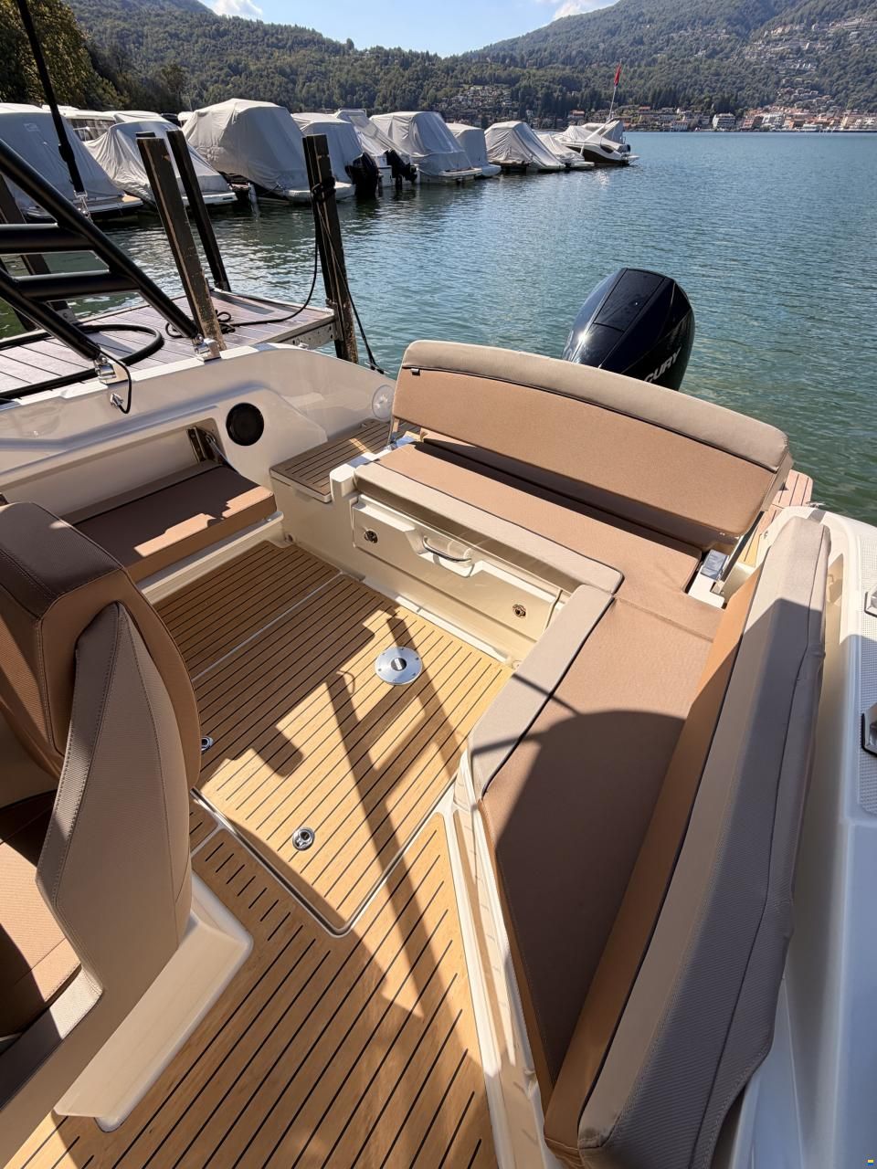 Quicksilver 675 Bowrider