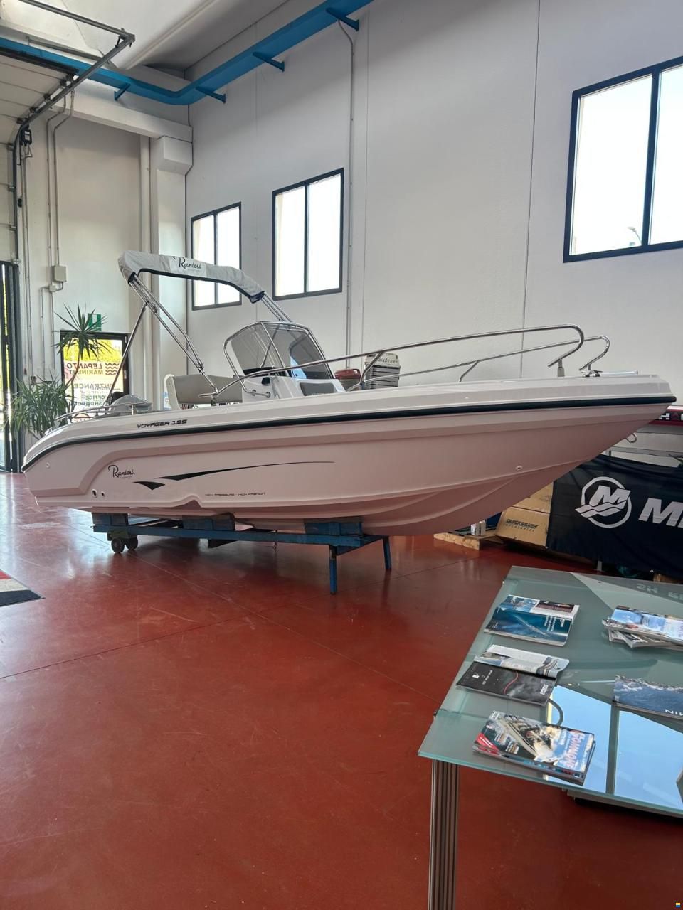 Ranieri Voyager 19S