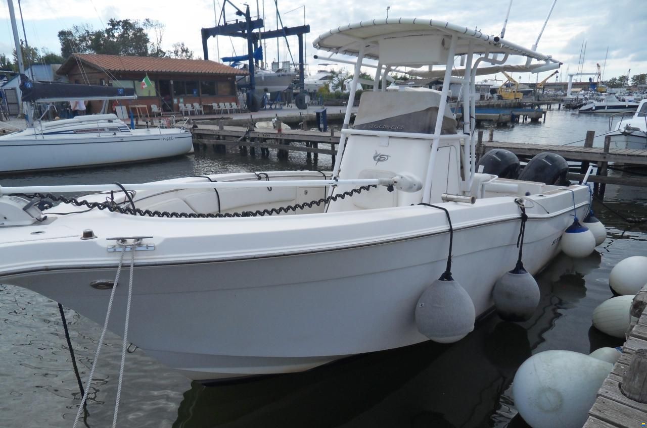 Striper 2605 CC O/B