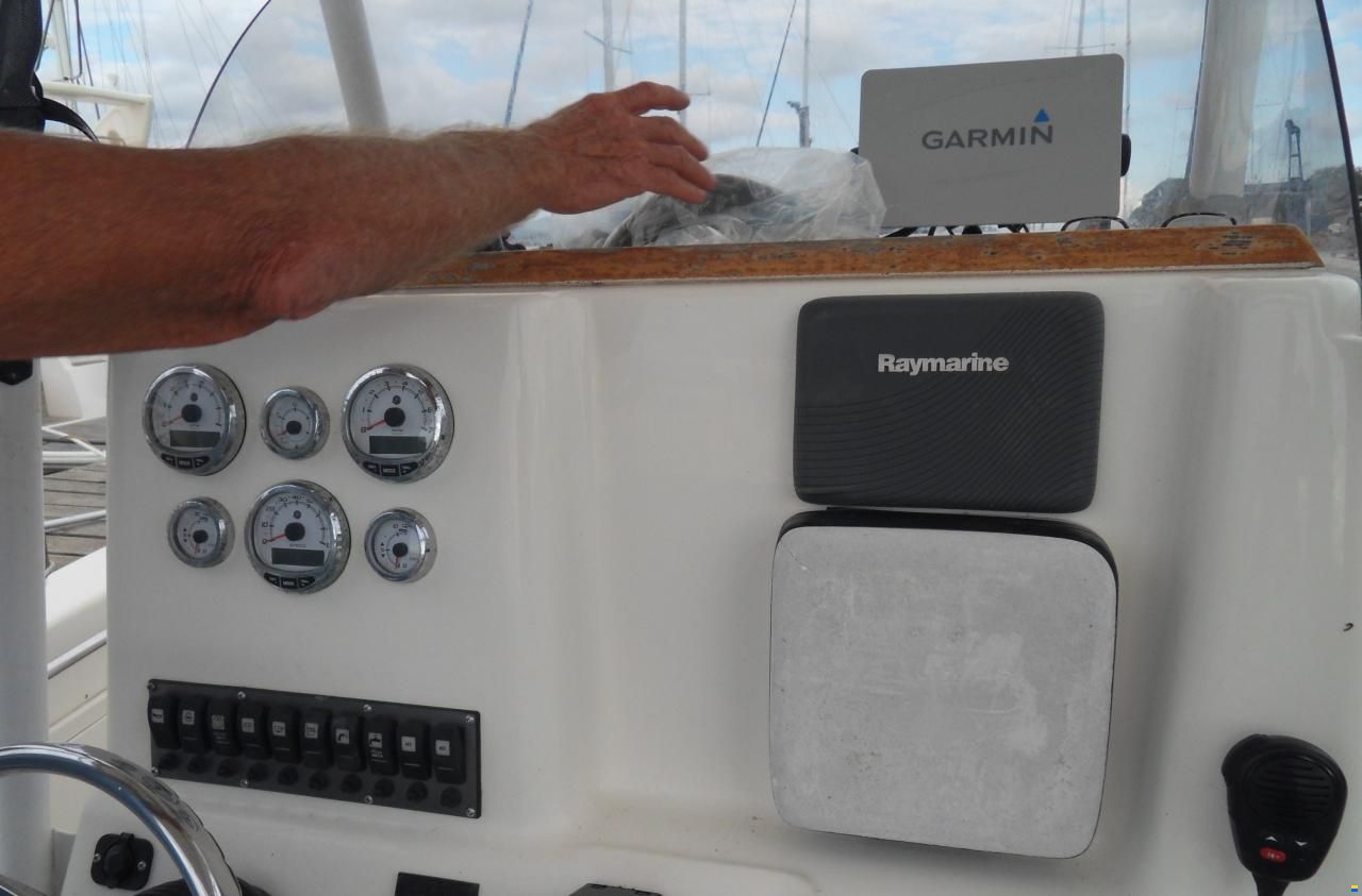 Striper 2605 CC O/B