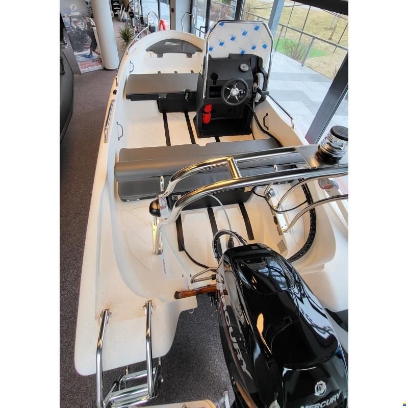 Pioner 15 Allround Advanced Edition + MERCURY F