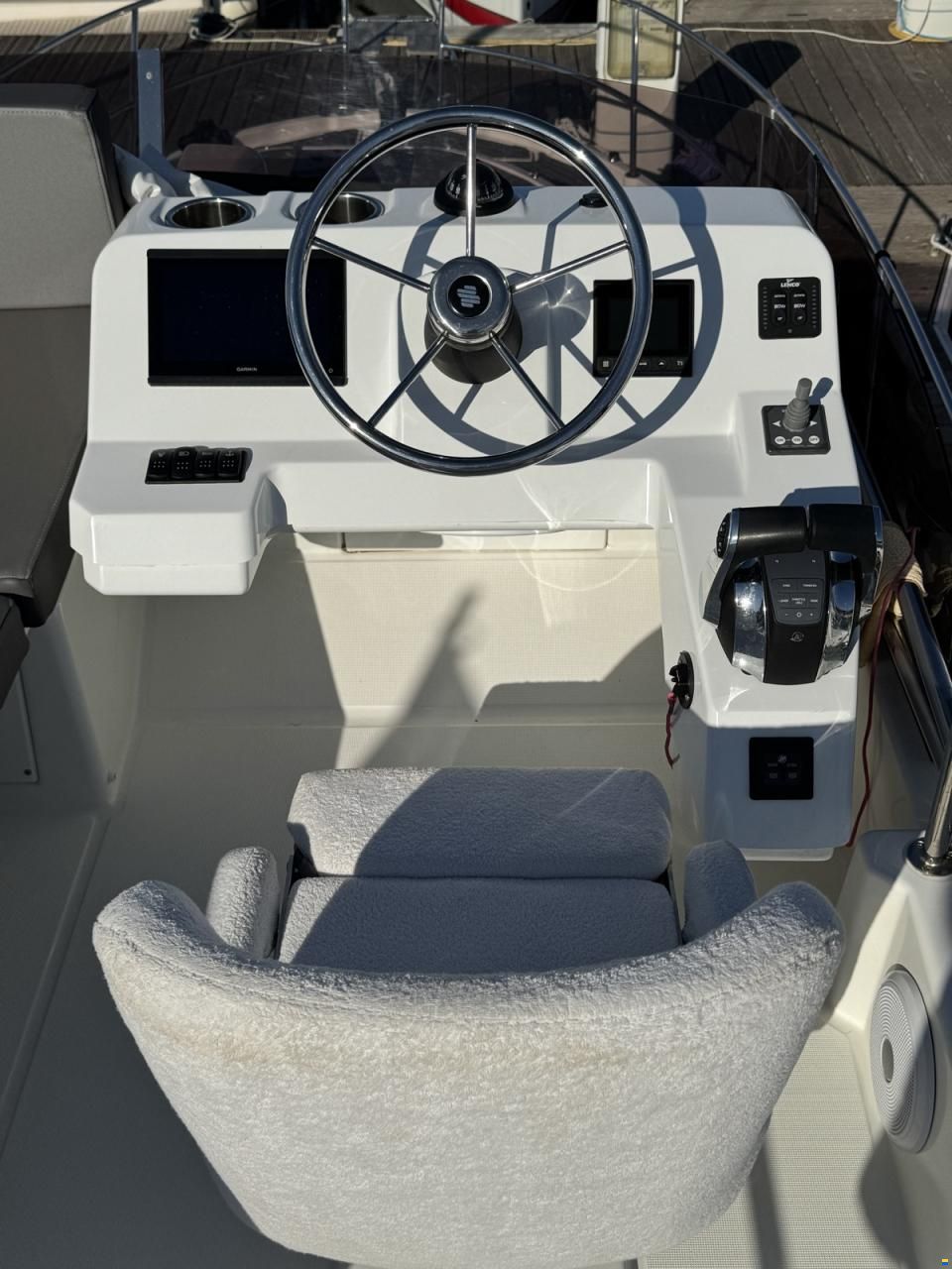 Beneteau Antares 11 Fly