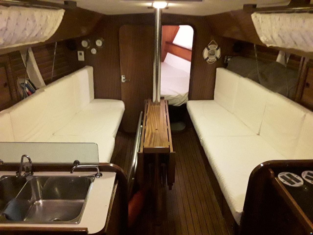 Elan 33