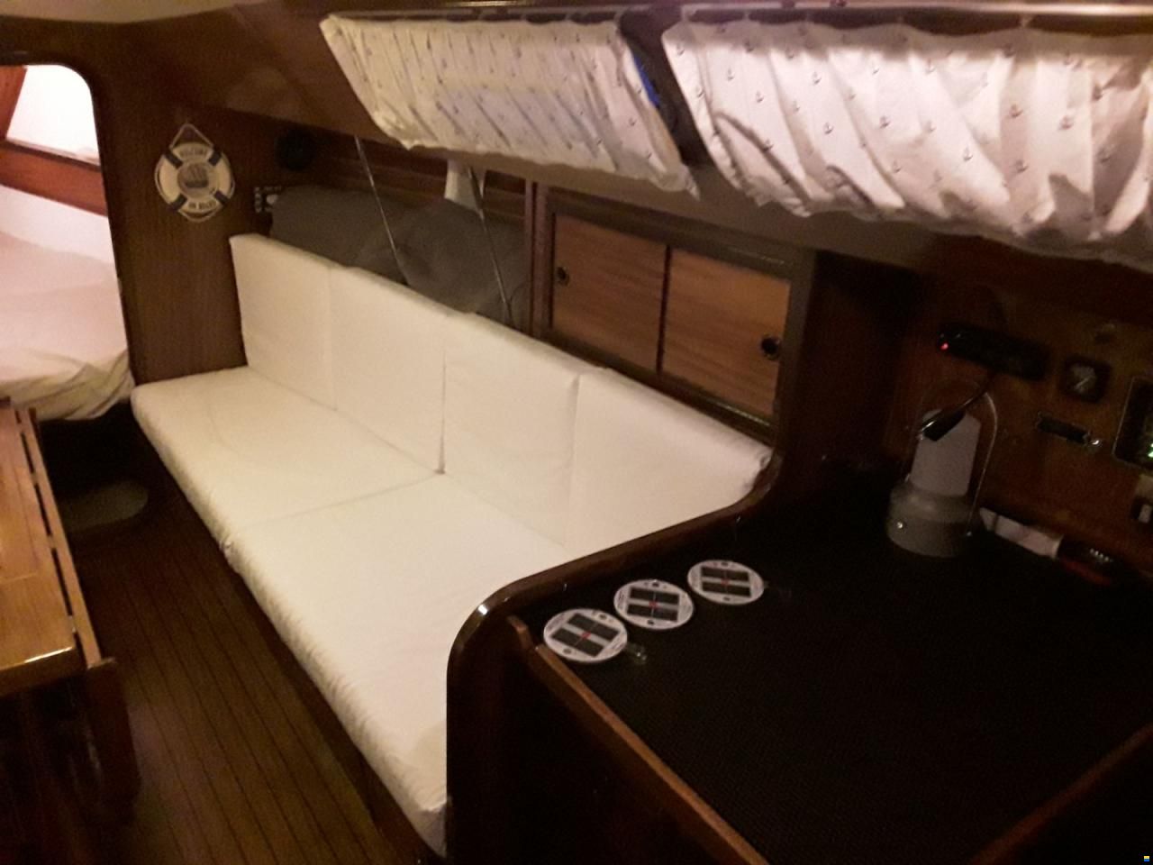 Elan 33