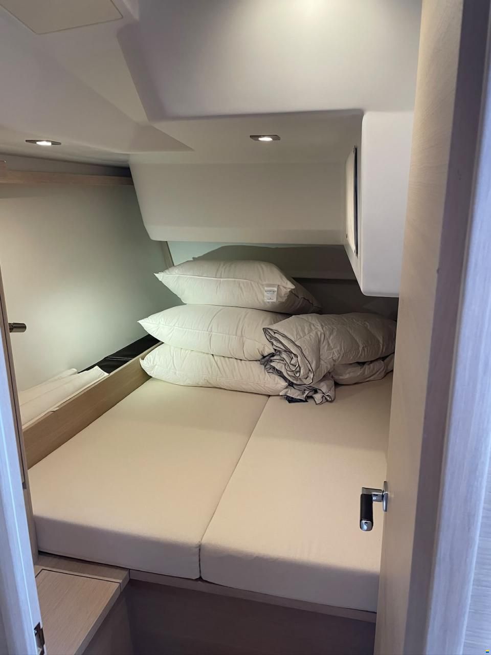 Solaris 44