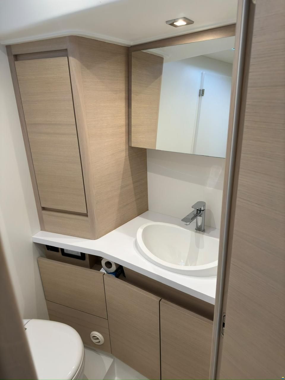 Solaris 44