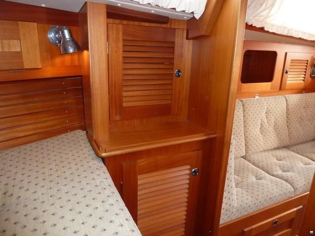 Hallberg-Rassy 34