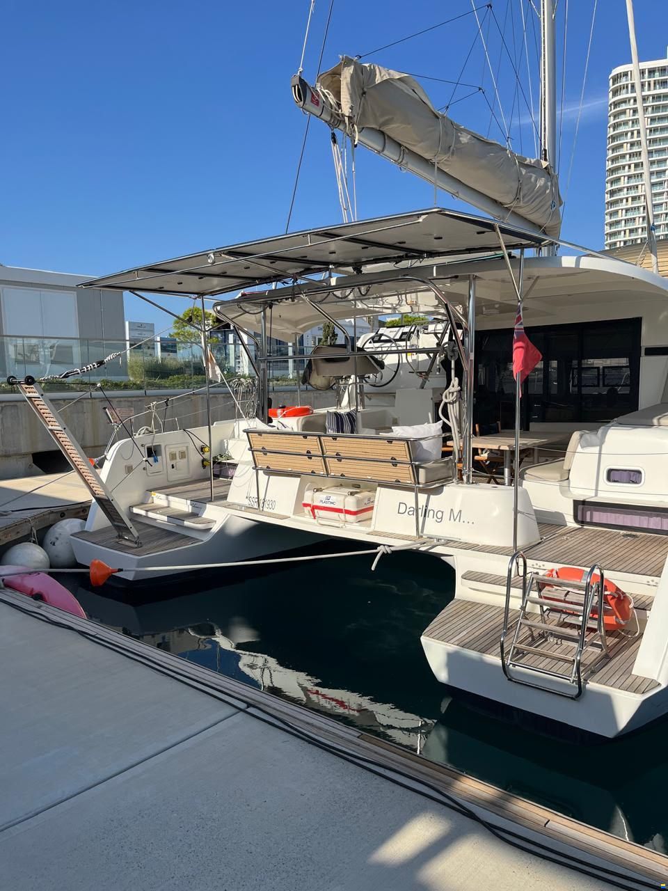 Lagoon 42
