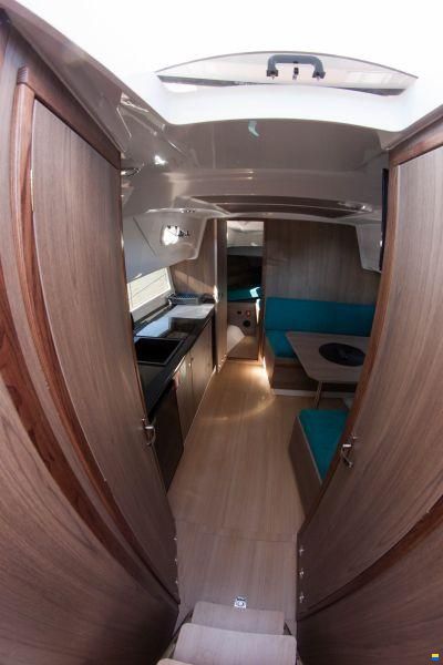 Nautic Neon 990