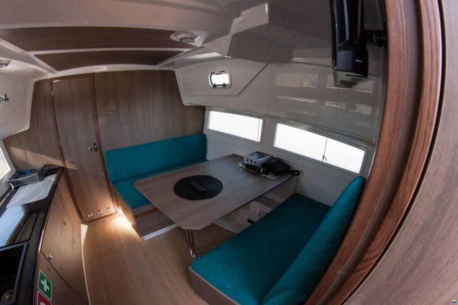 Nautic Neon 990
