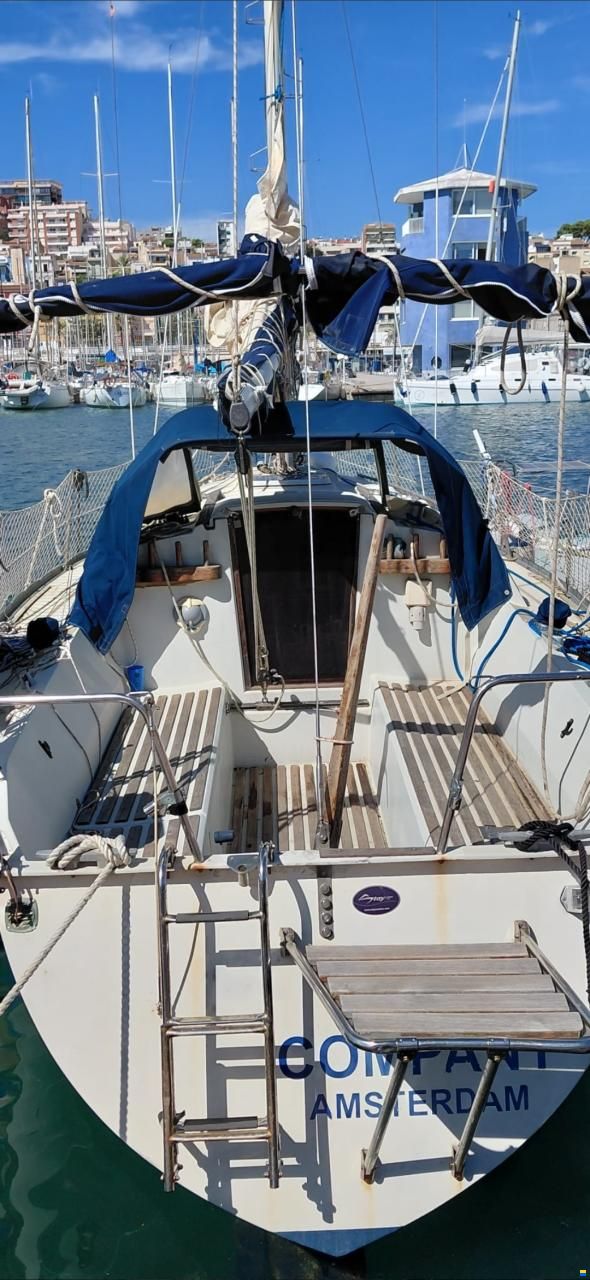 Dufour 2800