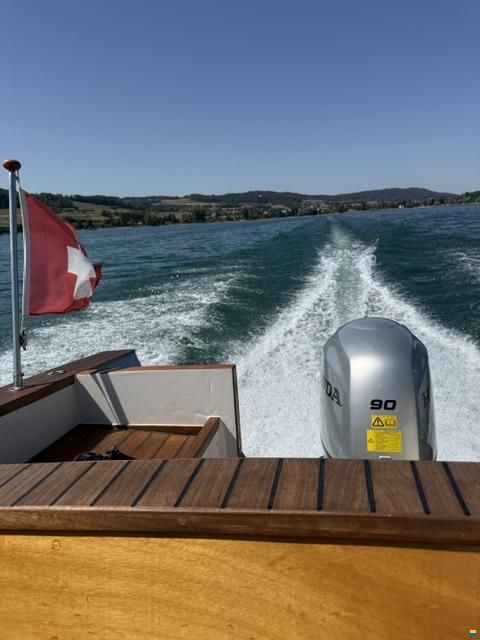 R & R / Einzigartiges Freizeitboot