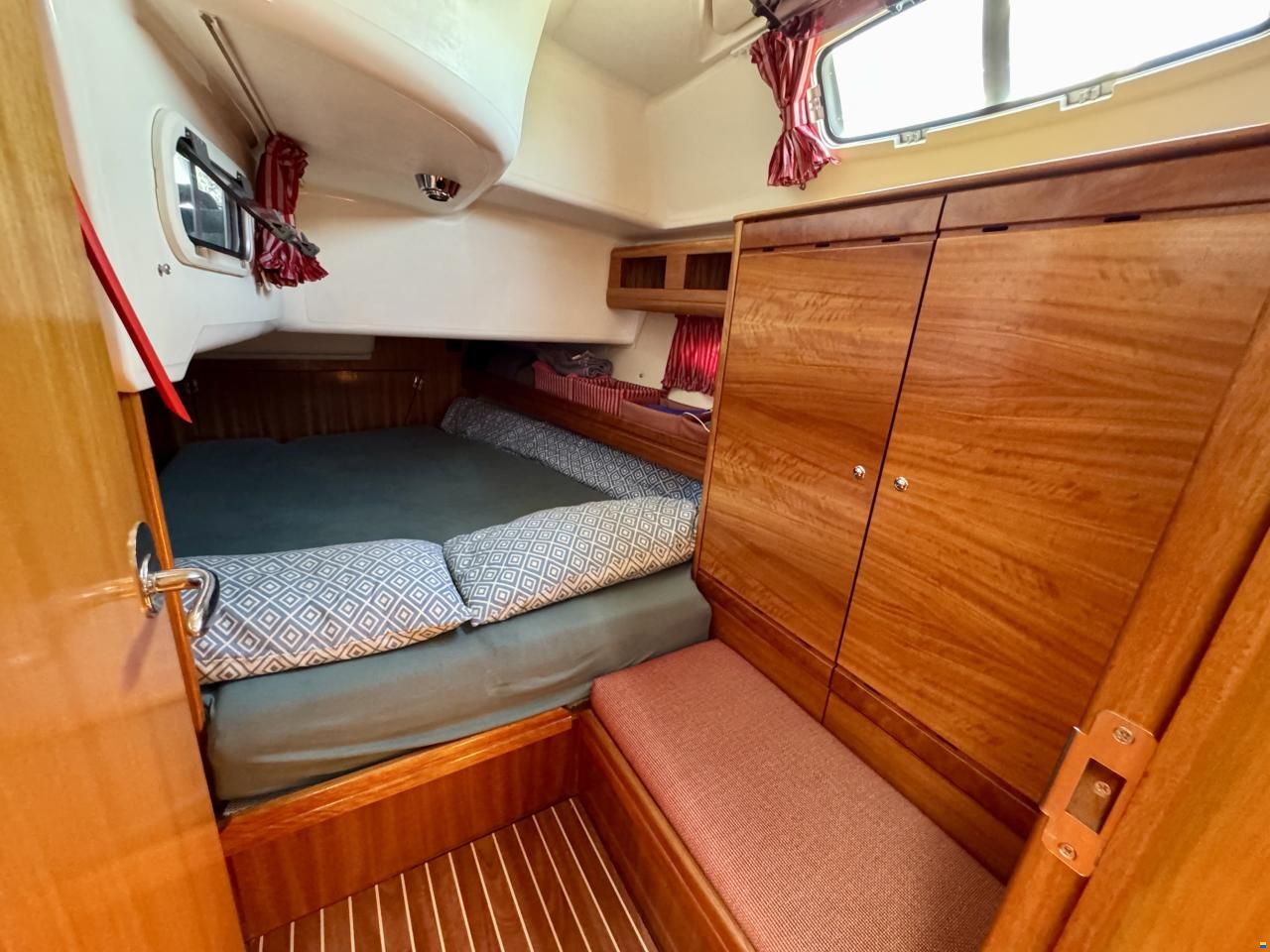 Bavaria 42 Cruiser