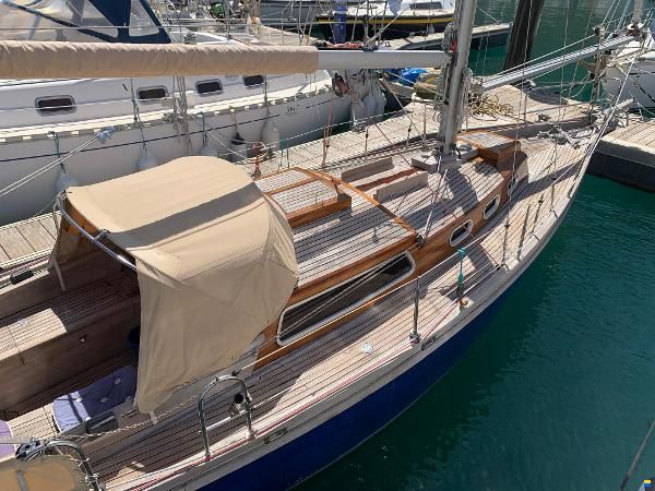 Huisman Avenir