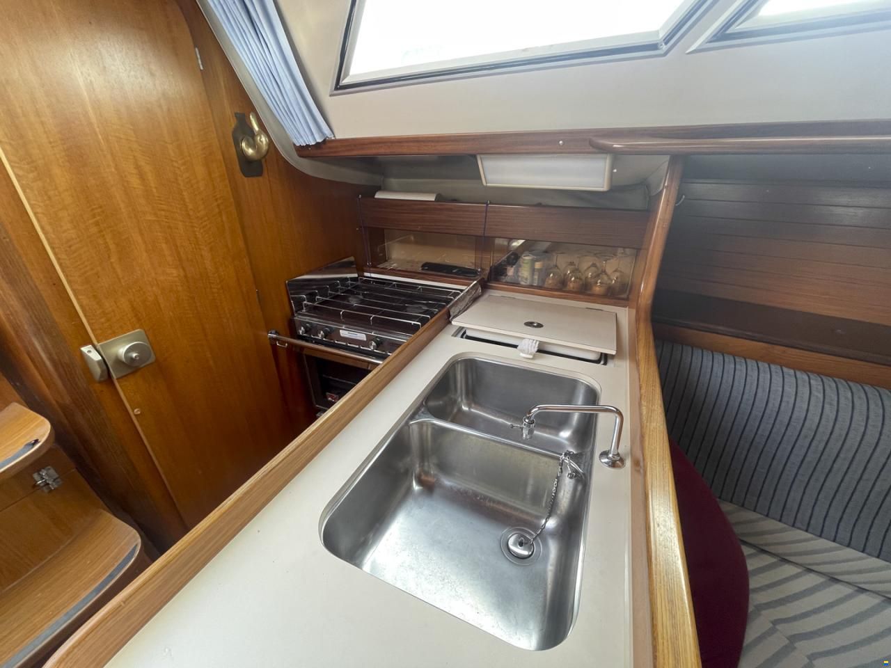 Beneteau first 305