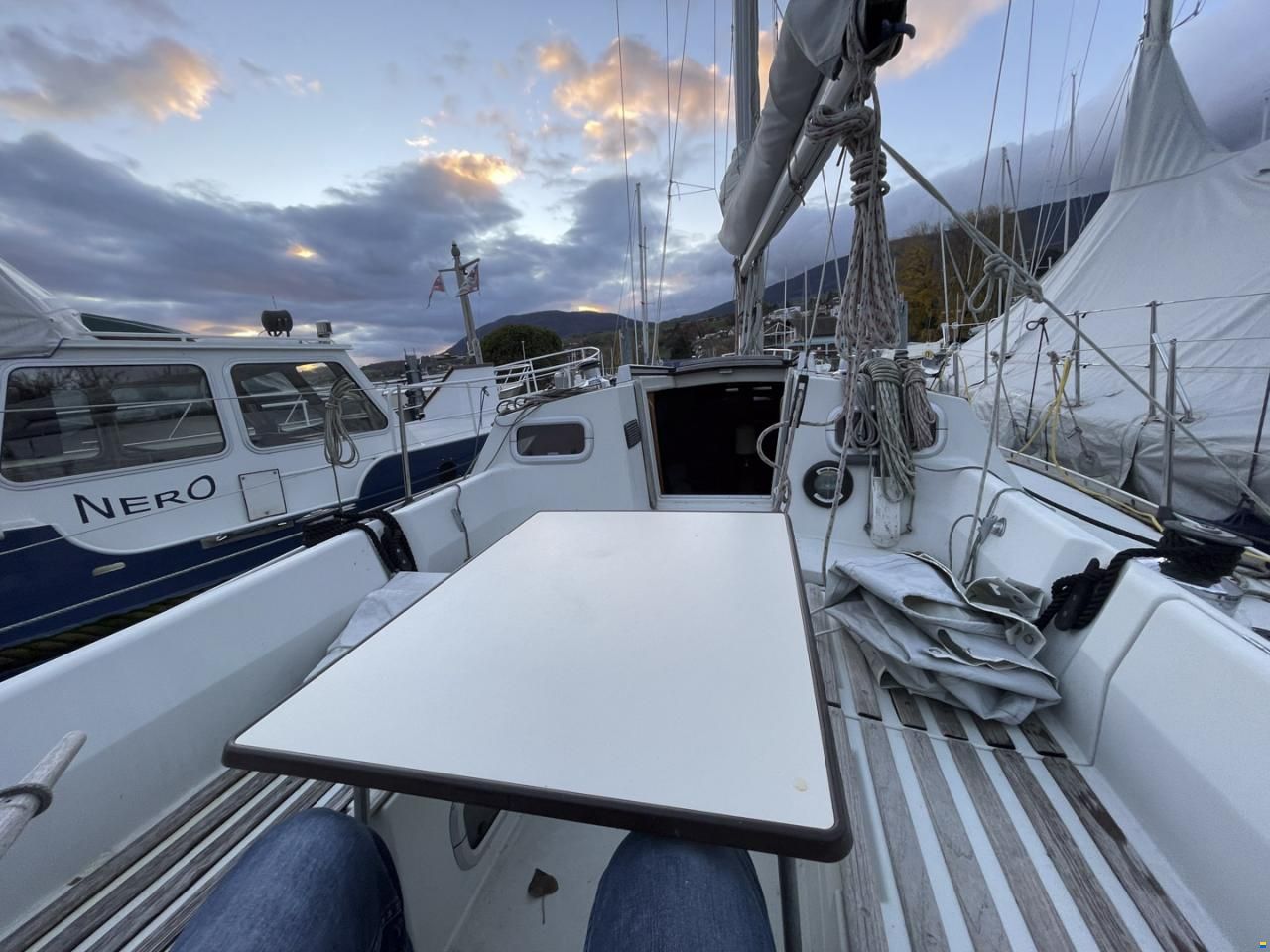 Beneteau first 305
