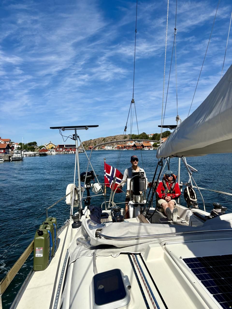 Hanse 371