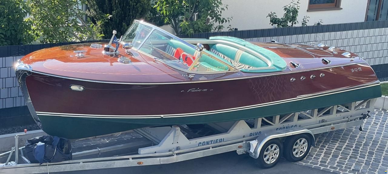 Riva Tritone